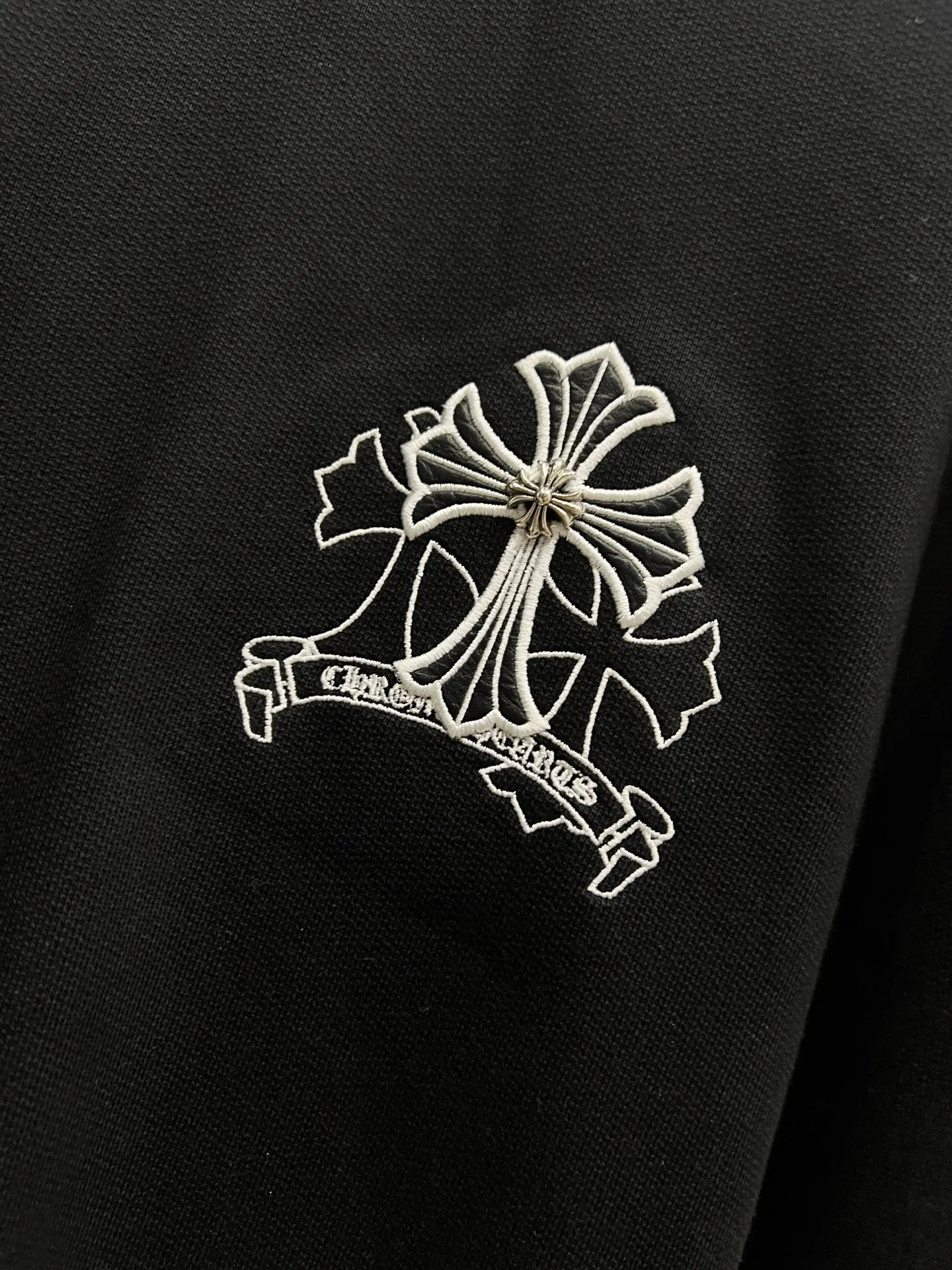 🅿️310 CH Cro 2025 Autumn and Winter New Customized 430g Double Yarn Fabric Round Neck Long Sleeve Sweater Chest Cross Pastel Embroidery Technology Classic Sanskrit Letters Embroidery Pastel + Hardware Design Technology High-end Version! The same loose version for men and women S M L XL XXL five sizes color black white